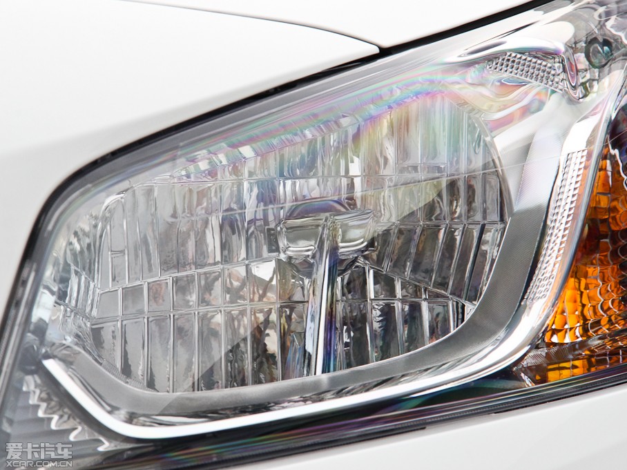 2015Ɲ (jng) 1.5L քSL