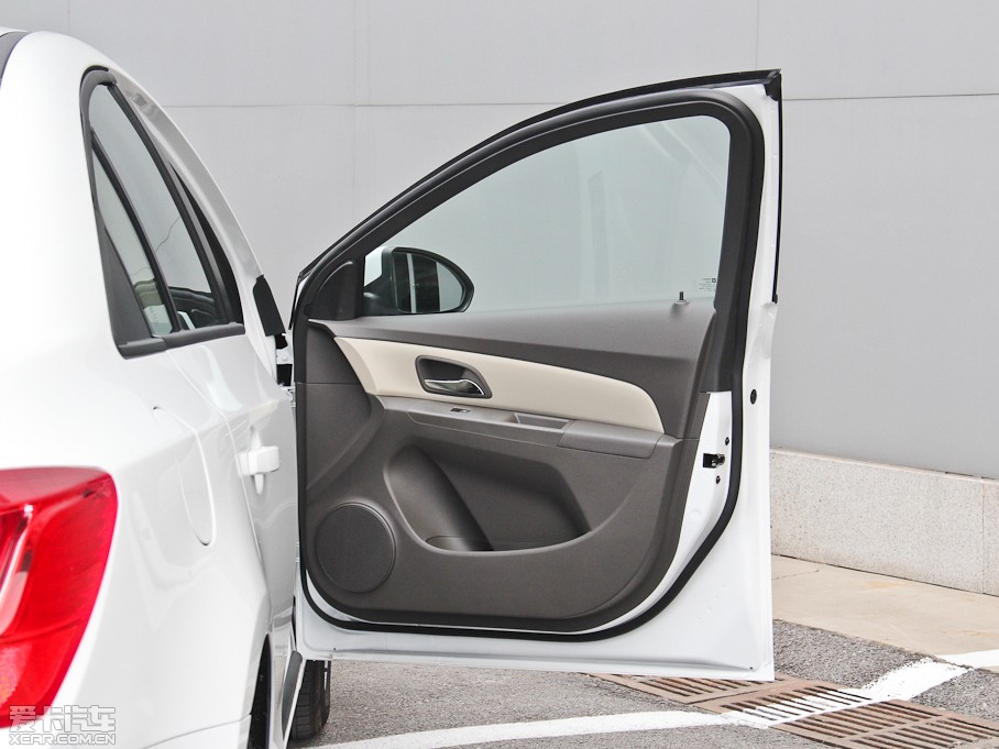 2015Ɲ (jng) 1.5L ք(dng)SL