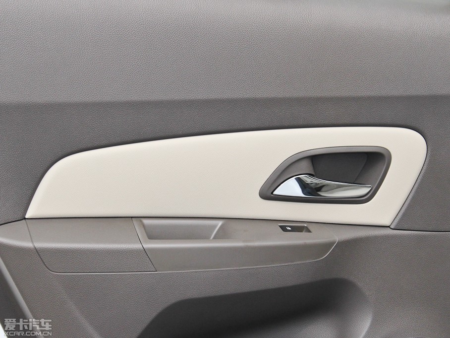 2015Ɲ (jng) 1.5L քSL