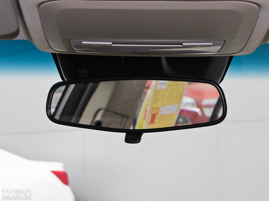 2015Ɲ (jng) 1.5L քSL