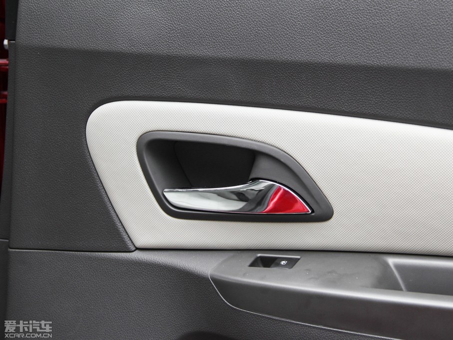 2015Ɲ (jng) 1.5L Ԅ(dng)SE