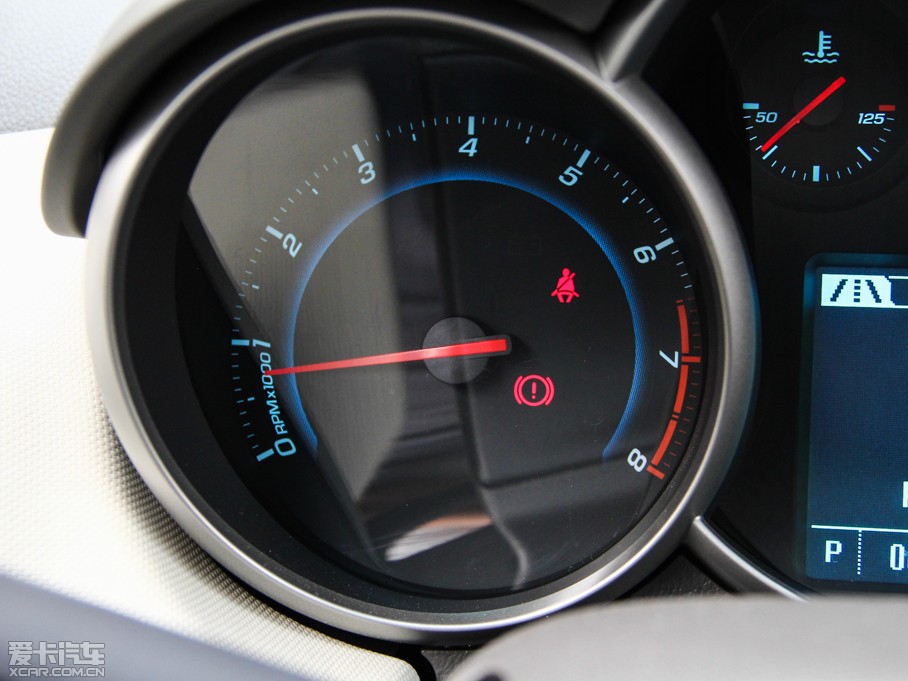 2015Ɲ (jng) 1.5L ԄSE