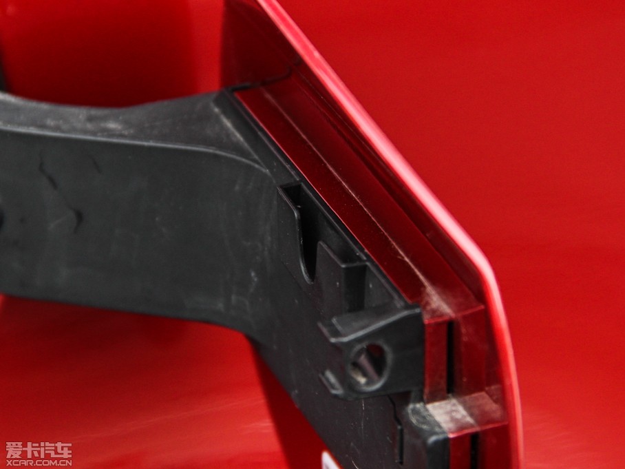 2015�����Ɲ���� ����� 1.5L �Ԅ�SE