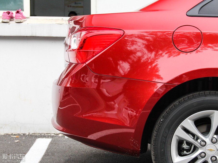 2015�����Ɲ���� ����� 1.5L �Ԅ�SE