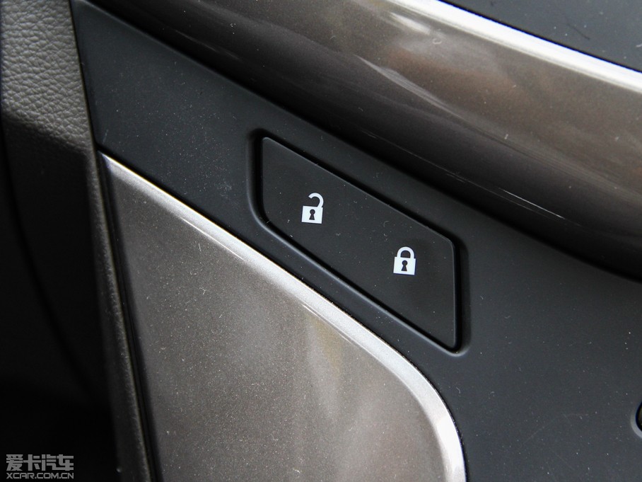 2015Ɲ (jng) 1.5L Ԅ(dng)SE