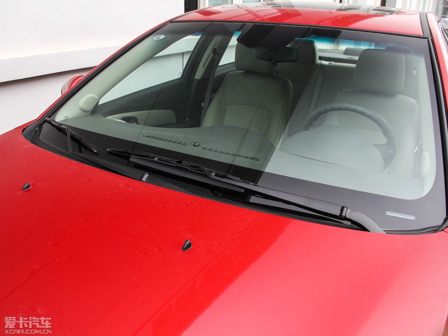 2015�����Ɲ���� ����� 1.5L �Ԅ�SE