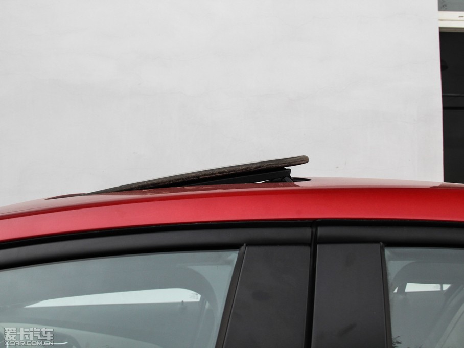 2015�����Ɲ���� ��(j��ng)��� 1.5L �Ԅ�SE