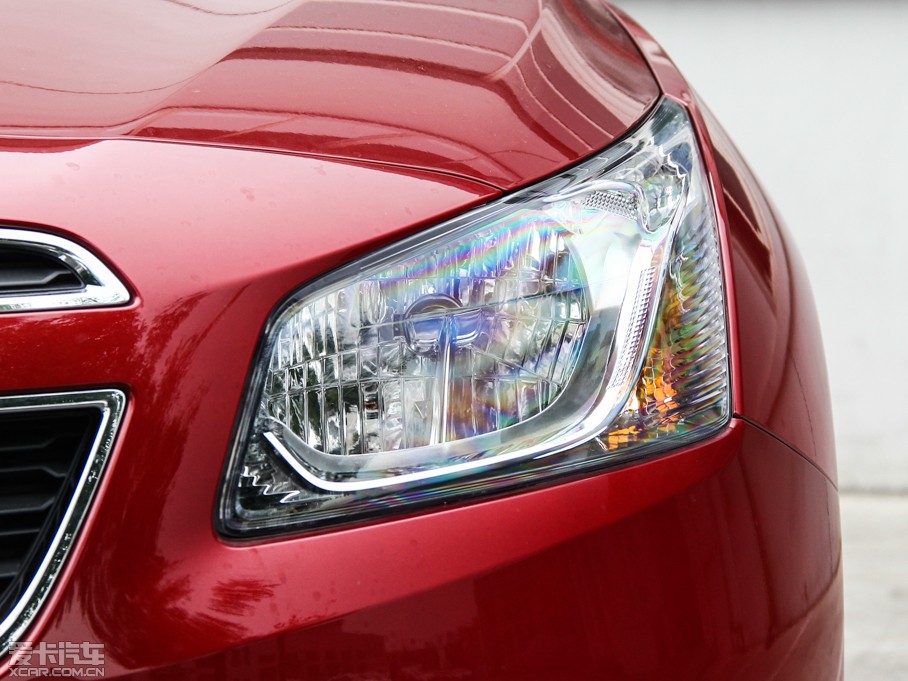 2015�����Ɲ���� ����� 1.5L �Ԅ�SE