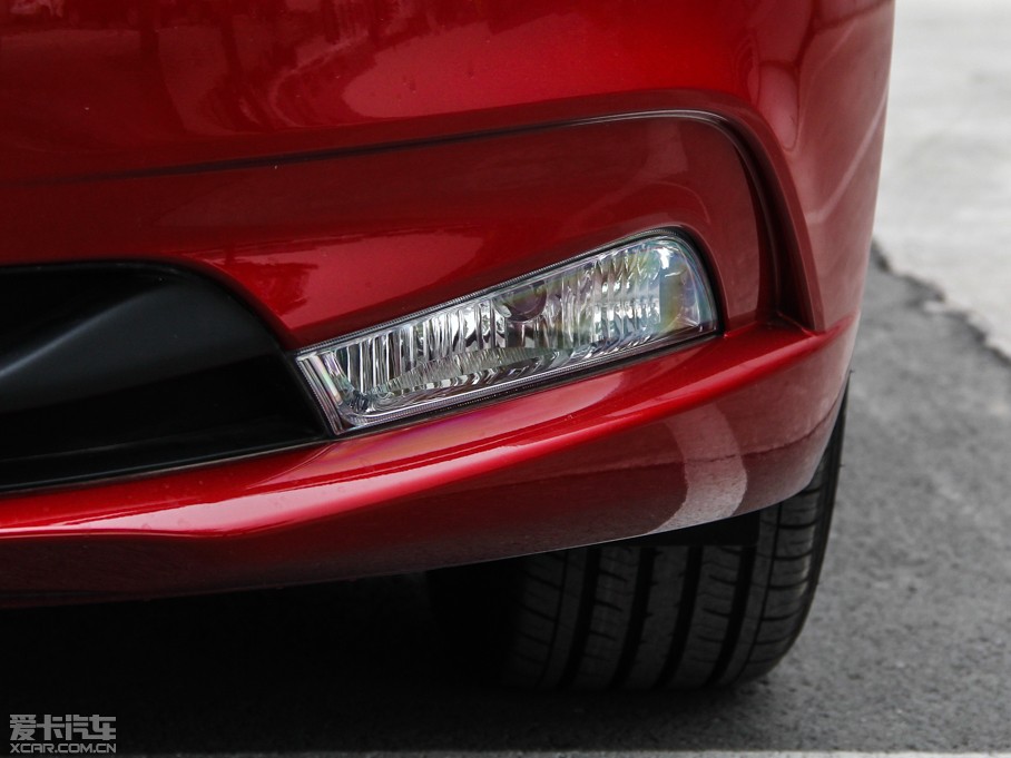 2015�����Ɲ���� ����� 1.5L �Ԅ�SE