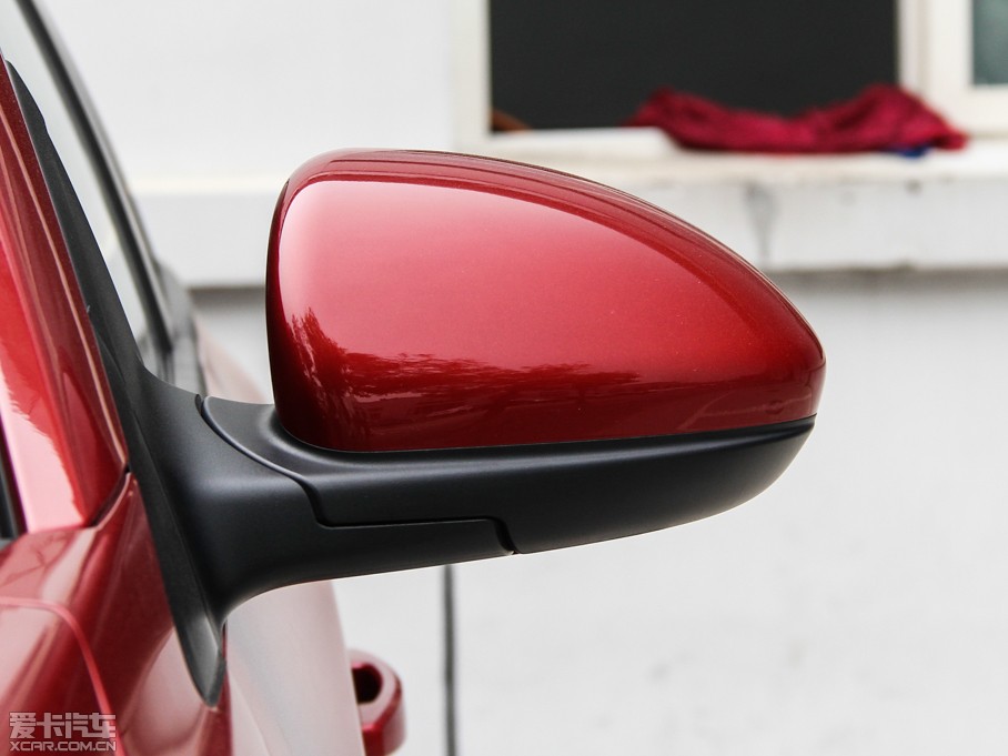 2015�����Ɲ���� ��(j��ng)��� 1.5L �Ԅ�SE