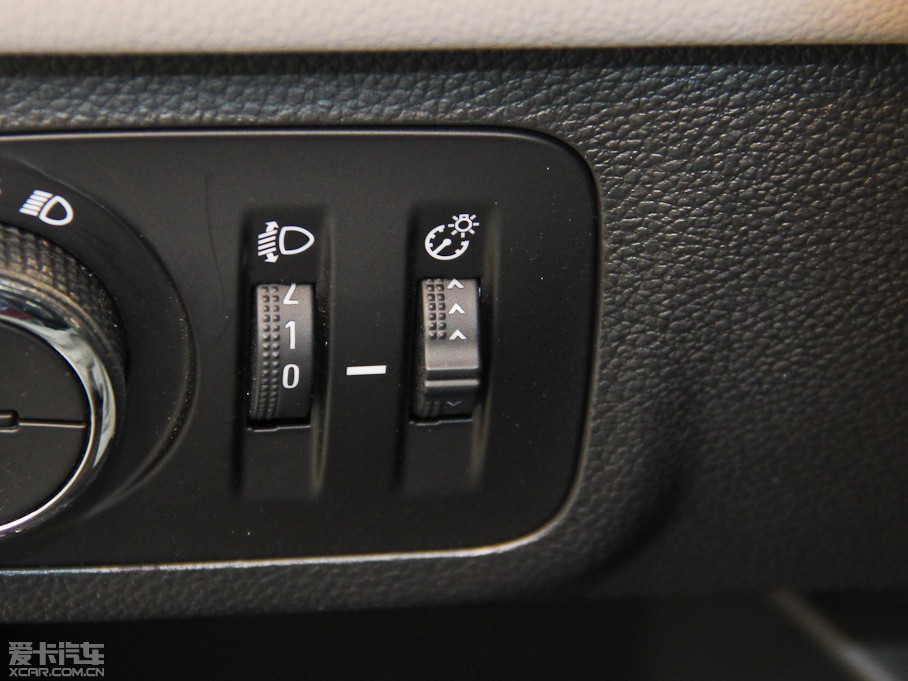 2015Ɲ 1.5L Ԅ(dng)Ӣ