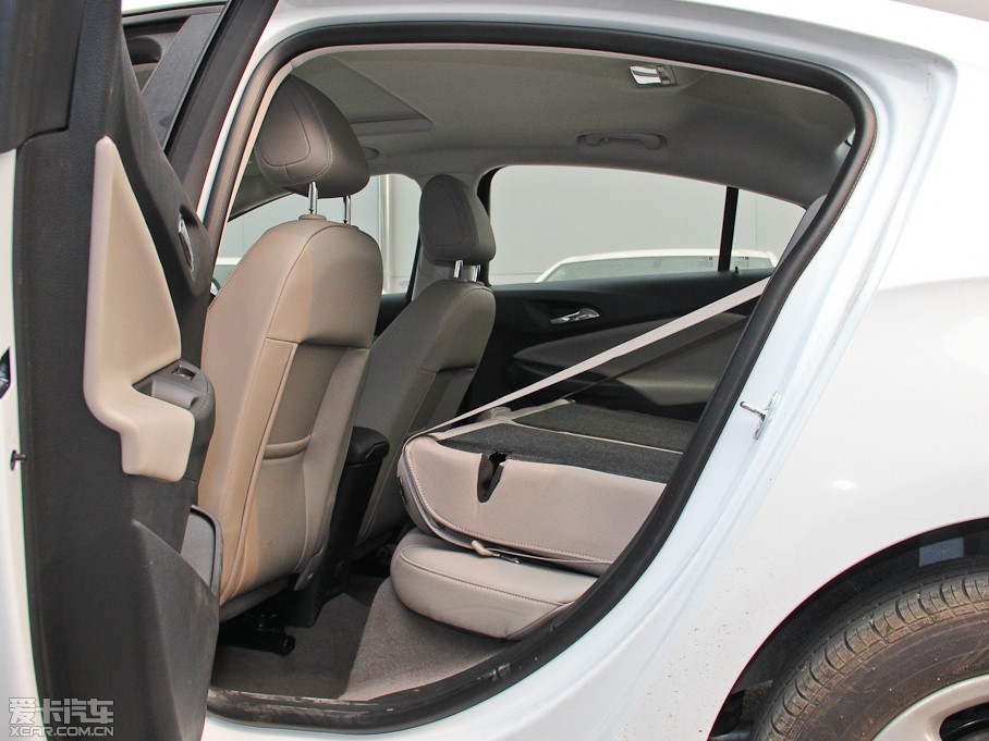 2015Ɲ 1.5L Ԅ(dng)Ӣ