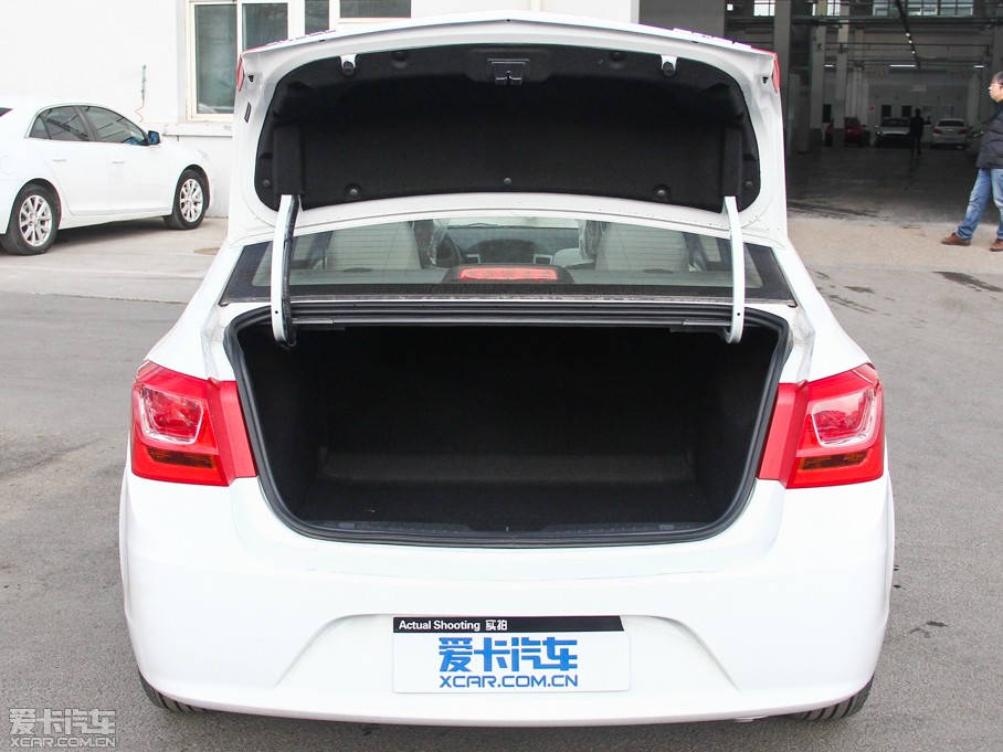 2015Ɲ (jng) 1.5L ք(dng)SE