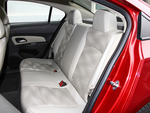 上汽通用雪佛蘭2015款科魯茲三廂