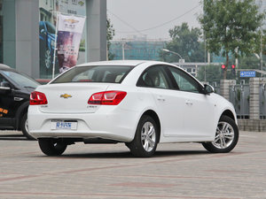 2015款经典版 1.5L 自动SE 整体外观