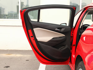 20151.5L Ԅ(dng)Ӣ g