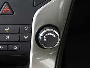 2015 1.5L քSE п؅^(q)