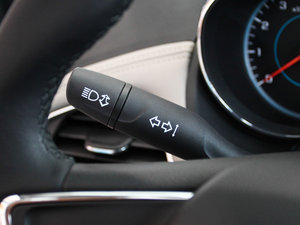 2015款1.4T DCG精英版 中控区