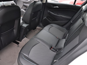 2015款1.4T 手动精英版 空间座椅