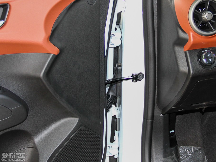 2014?li)?i)ΨWɎ 1.6L Ԅ(dng)L(fng)а