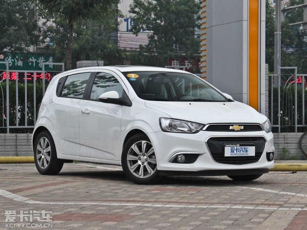 上海通用雪佛蘭2014款愛唯歐兩廂