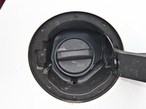 20141.6L ԄLа (ji)^