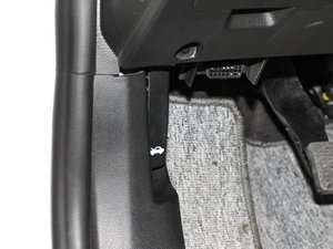 2014款1.4L 手动舒适版 中控区
