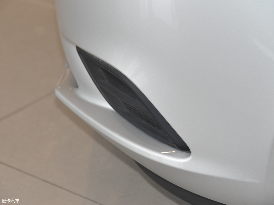 2015ِW ِW3 1.3L AMT