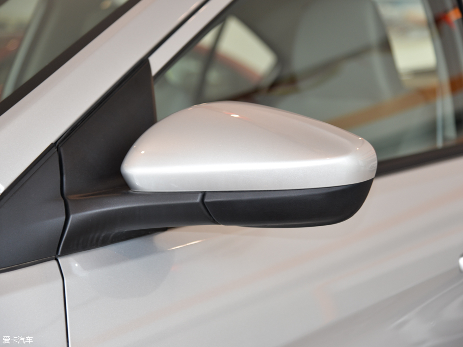 2015ِW ِW3 1.3L AMT