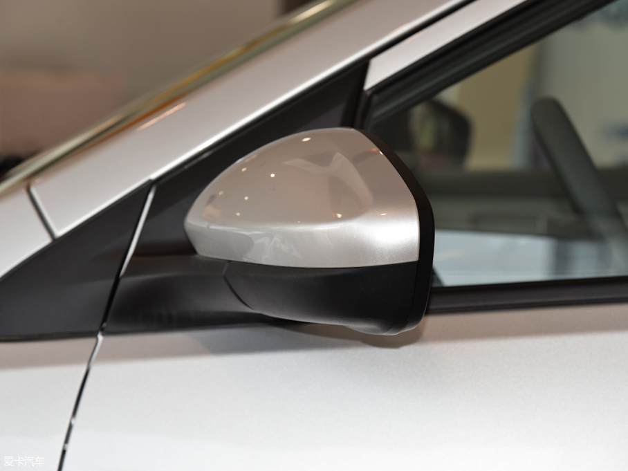 2015ِW ِW3 1.3L AMT