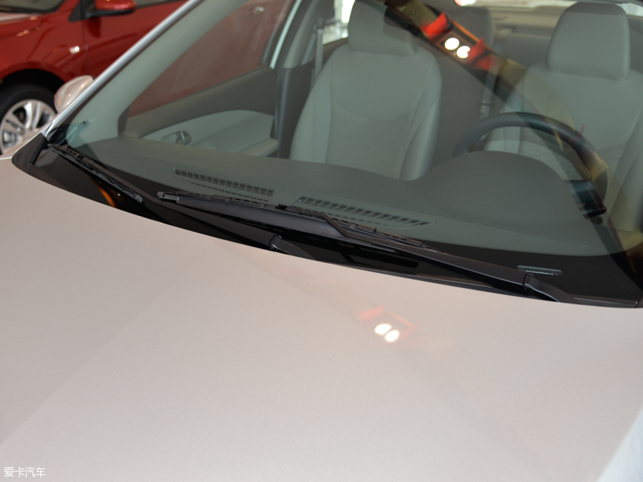 2015ِW ِW3 1.3L AMT