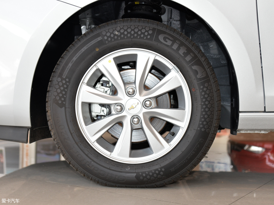 2015ِW ِW3 1.3L AMT