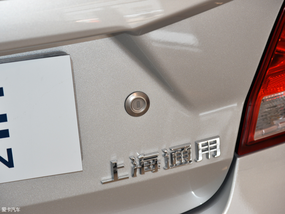 2015ِW ِW3 1.3L AMT