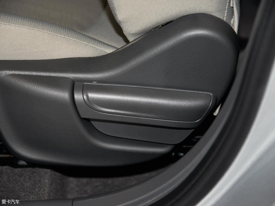 2015ِW ِW3 1.3L AMT