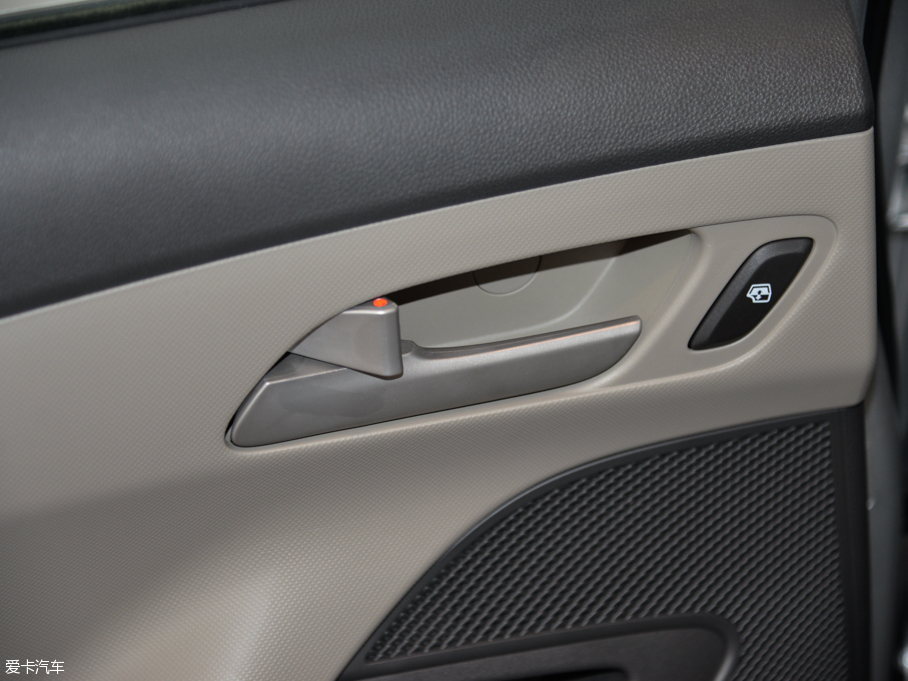 2015ِW ِW3 1.3L AMT