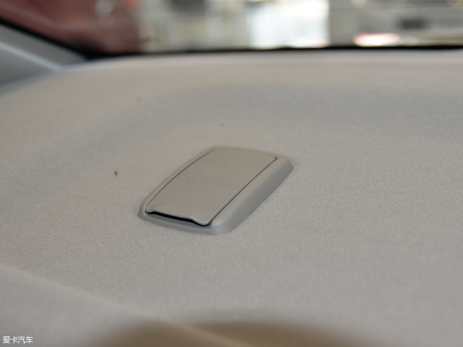 2015ِW ِW3 1.3L AMT