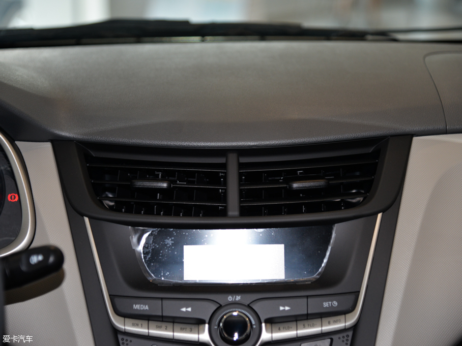 2015ِW ِW3 1.3L AMT