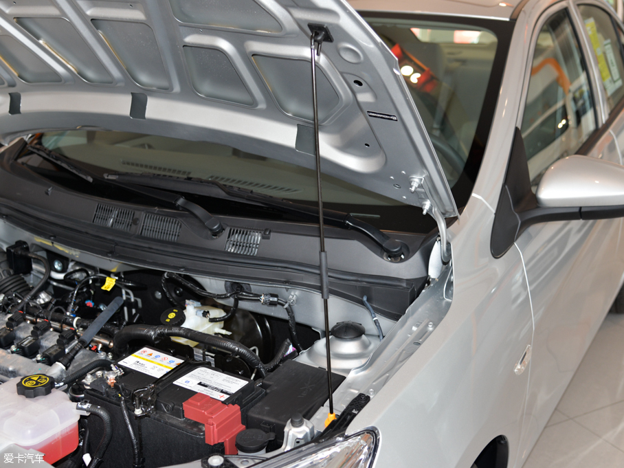 2015ِW ِW3 1.3L AMT