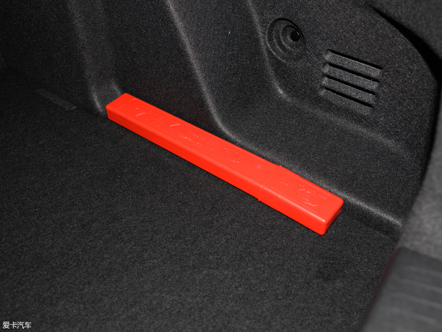 2015ِW ِW3 1.3L AMT