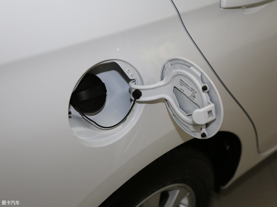 2015��ِ�W���� ِ�W3 1.5L �ք����m�� �촰