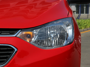 上汽通用雪佛蘭2015款賽歐三廂