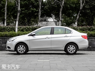 上汽通用雪佛蘭2015款賽歐三廂