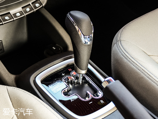 上汽通用雪佛蘭2015款賽歐三廂