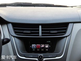 上汽通用雪佛蘭2015款賽歐三廂