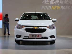 2015款赛欧3 1.5L 手动幸福版 天窗 整体外观