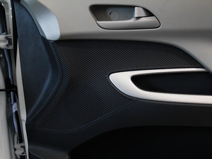 2015ِW3 1.3L ք 촰 g