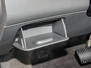 2015ِW3 1.5L AMTҸ 촰 g