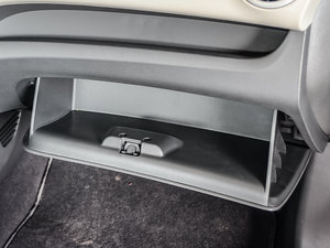 2015ِW3 1.5L AMTҸ 촰 