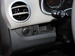 2015ِW3 1.5L AMTҸ 촰 g