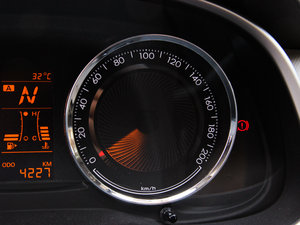 2015ِW3 1.5L AMTҸ 촰 п؅^